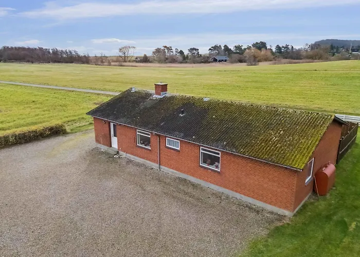 Willa On Large Grounds With Beautiful View Nordenbro Vesteregn